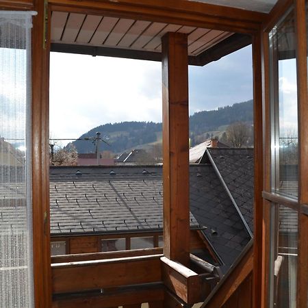 Kronenwirt 古尔克 外观 照片